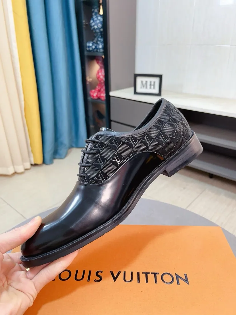 Men's men's shoes 💰520🌸🌸【LV Louis Vuitton】~ New product 🆕High-end original men's 🚹Business casual leather shoes, made of original cowhide open-edge bead fabric➕comfortable and soft cowhide lining➕cowhide insole, original LOGO rubber non-slip outsole. Code number: 38-44
